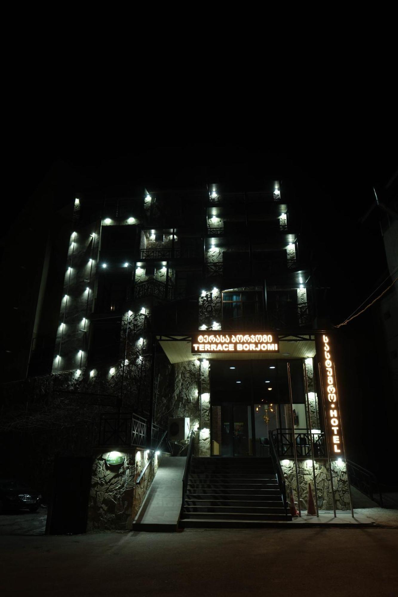 Terrace Borjomi Hotel Esterno foto